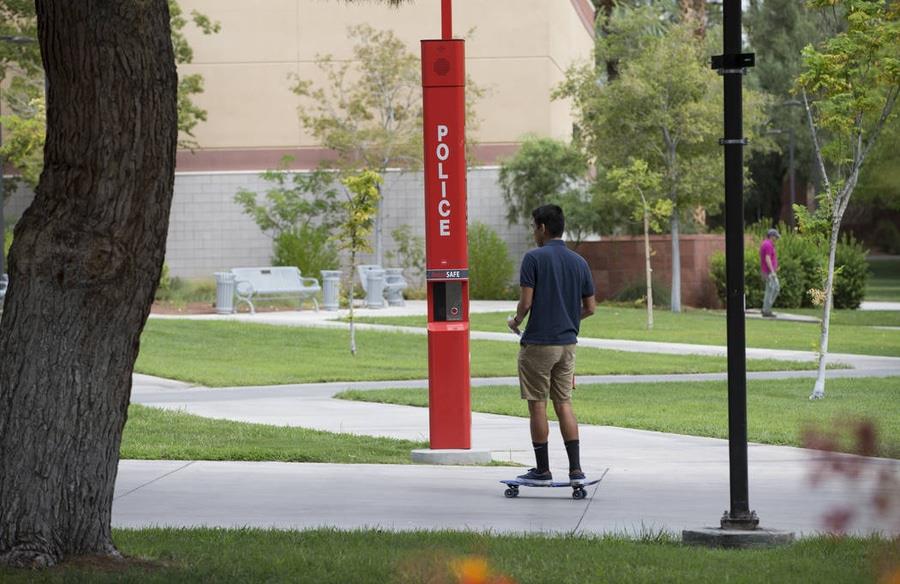 Sistema de Telefone de Emergência e Segurança no Campus